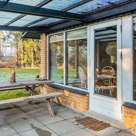 2 Person Holiday Home In Tarm Fjerbaek Luaran gambar