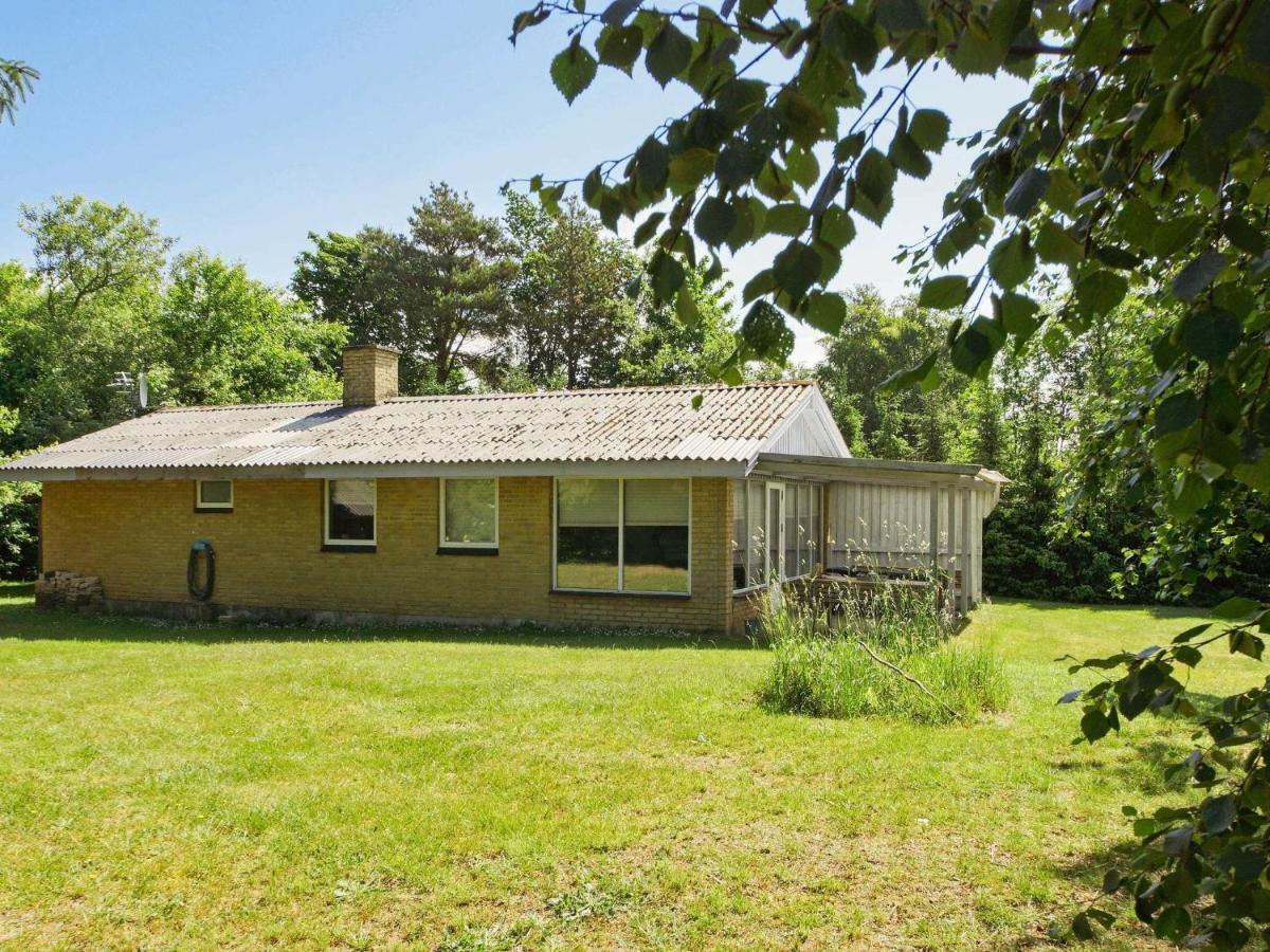 2 Person Holiday Home In Tarm Fjerbaek Luaran gambar